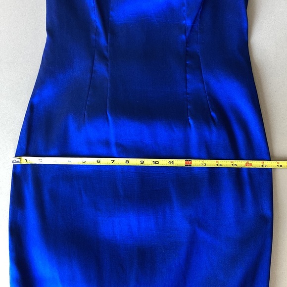 Sara Campbell blue dress with bow - Picture 7 of 8